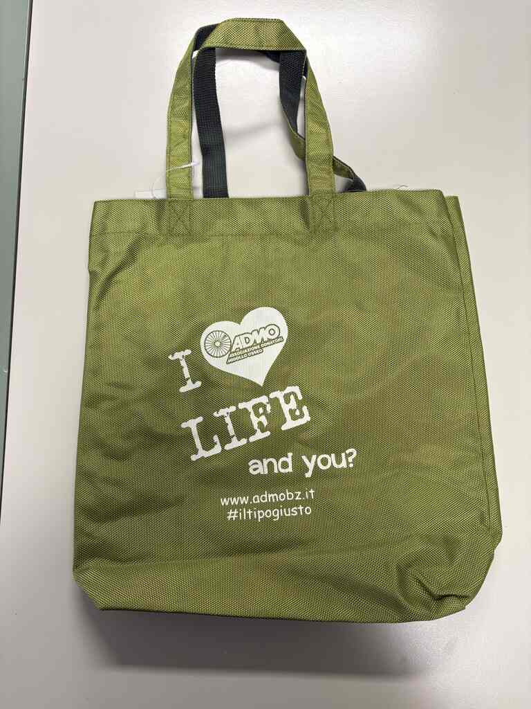 borsa_verde_mela_in_tessuto_10euro